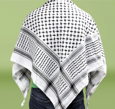 كوفية فلسطينية وسط